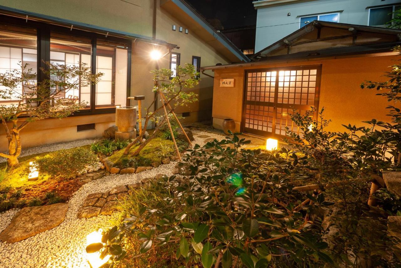 Kimachi-Tei（きまち亭） Villa Toyama Station Buitenkant foto